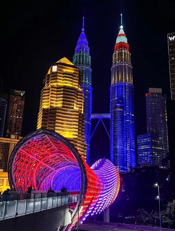 Calm Sojourn, Sky Suites Klcc Kuala Lumpur Ngoại thất bức ảnh