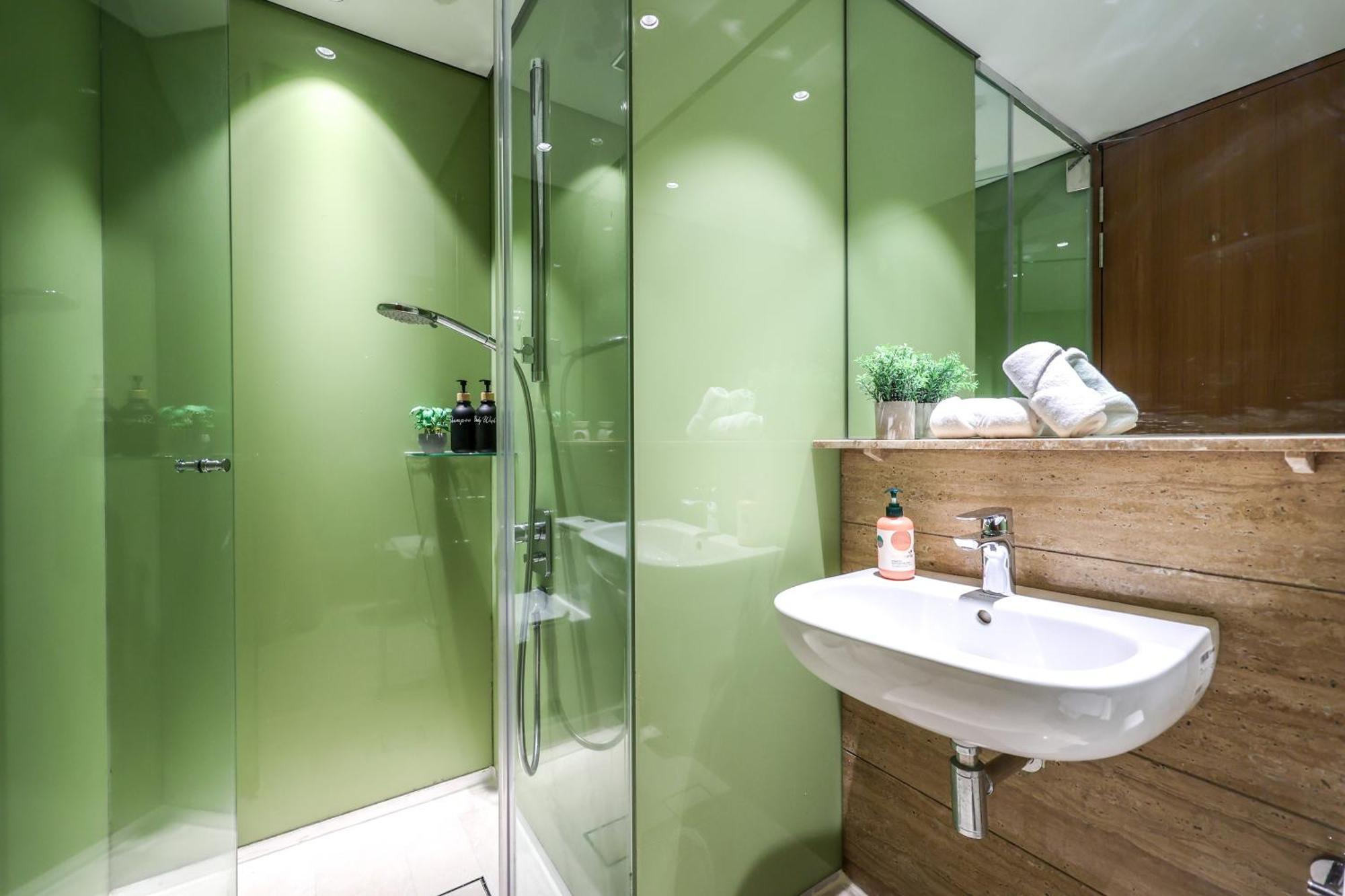 Calm Sojourn, Sky Suites Klcc Kuala Lumpur Ngoại thất bức ảnh